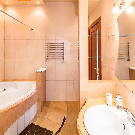 Alfa Rynok Square 30 Апартаменти Львів