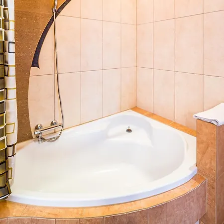 Апартаменти Alfa Rynok Square 30