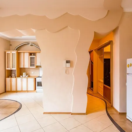 アパート Alfa Rynok Square 30