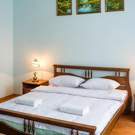 Alfa Rynok Square 30