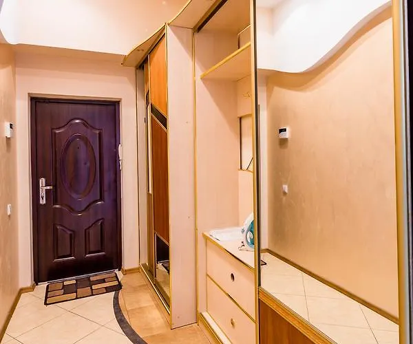 Apartamento Alfa Rynok Square 30 *