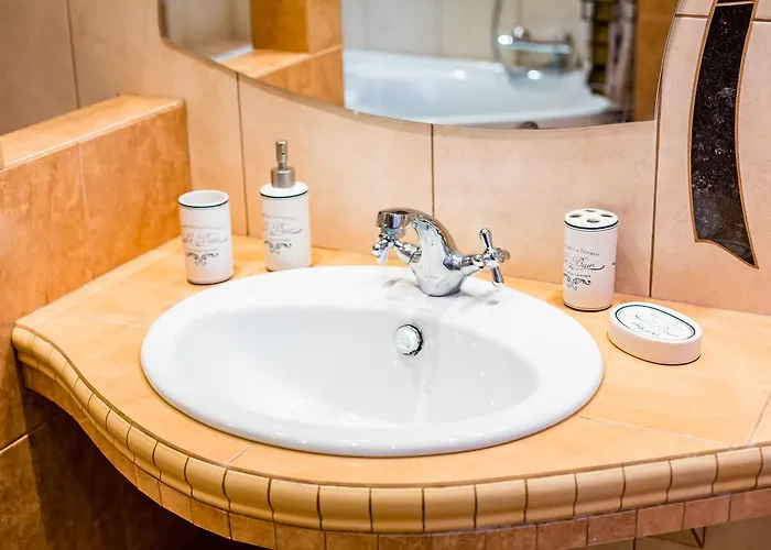 Alfa Rynok Square 30