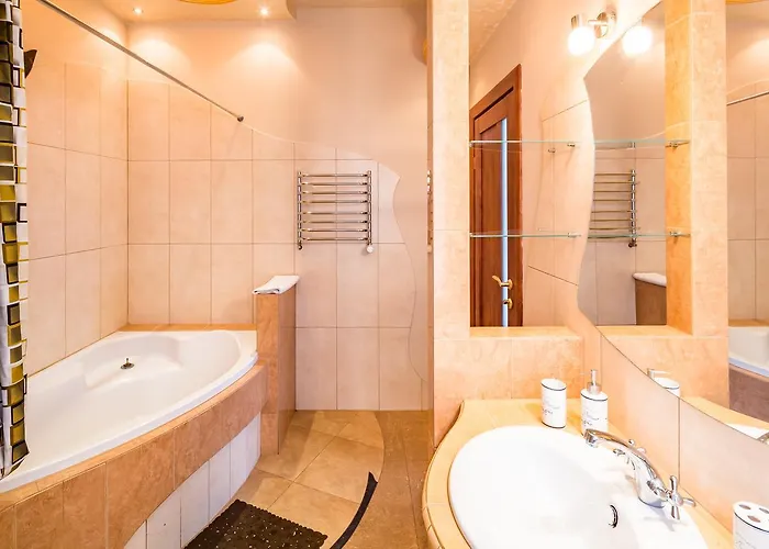 Alfa Rynok Square 30 Apartment Lemberg