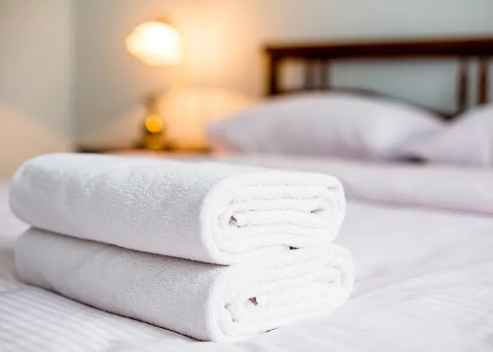 Alfa Rynok Square 30 إلفيف