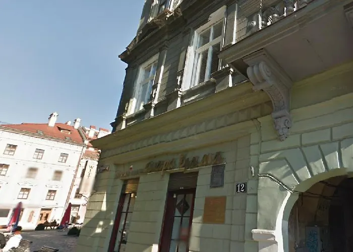 Alfa Rynok Square 30 Apartamento Leópolis