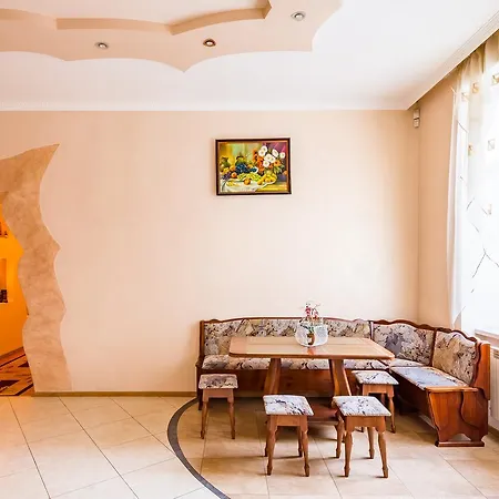 Alfa Rynok Square 30 Lejlighed